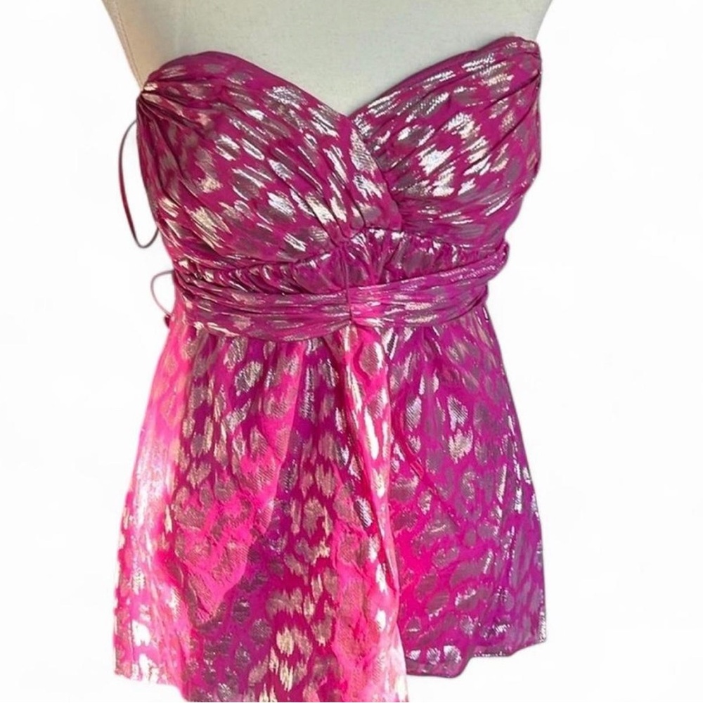 Women’s Trina Turk metallic fuschia silver strapless silk top animal print sz 6